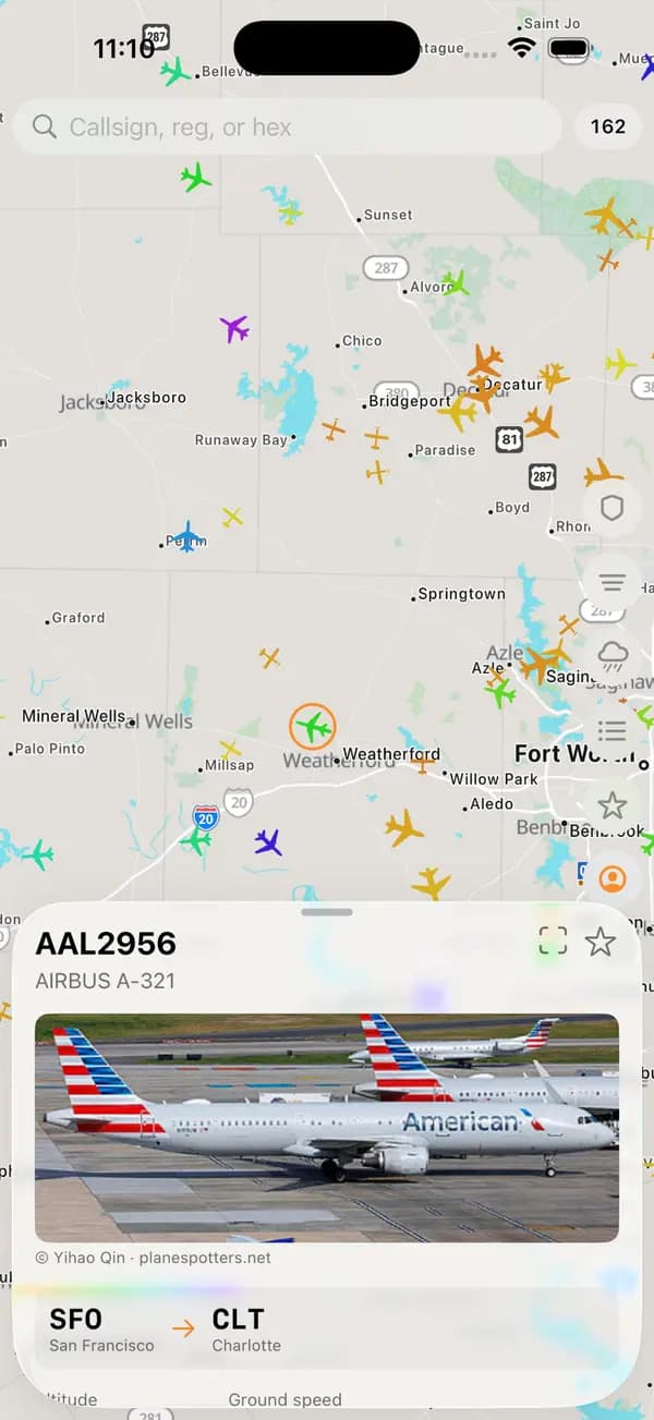 Airplanes.live iPhone app aircraft detail screen