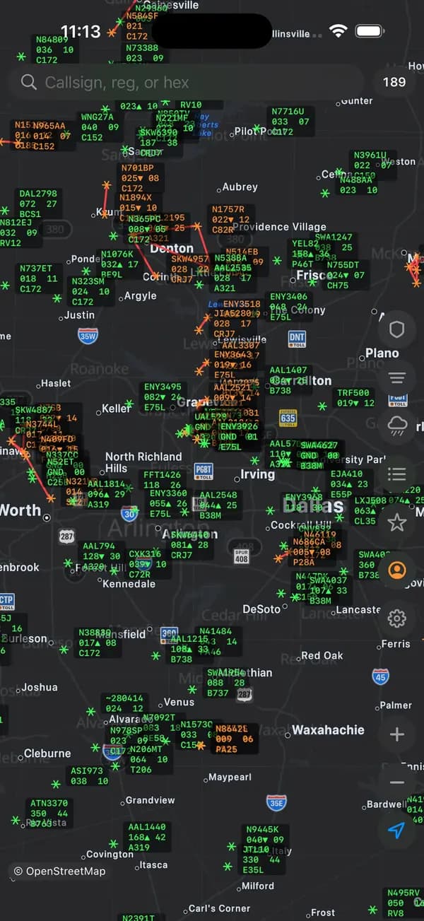 Airplanes.live iPhone app ATC scope mode with controller-style data blocks